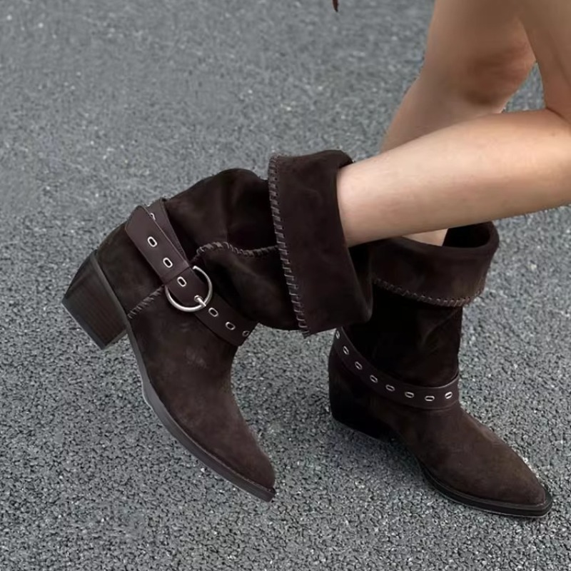 Vintage Fashion In 2026 - Designer Women's Boots Fashion Vintage Suede