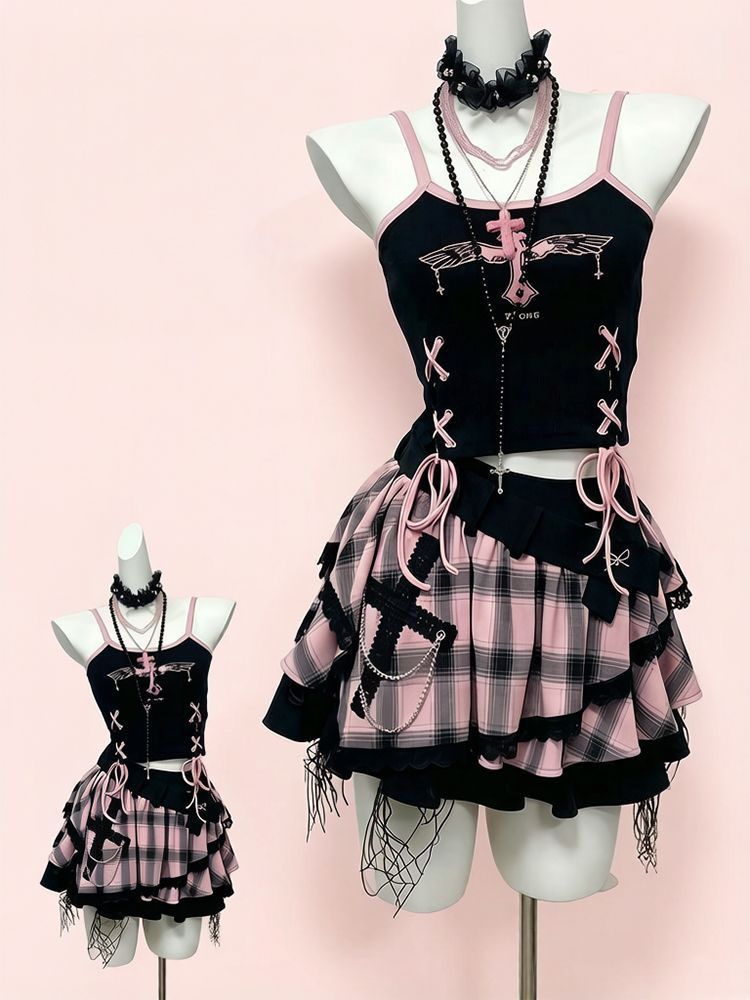 Vintage Y2K Dark Sweet Skirt S - Vintage Fashion Outfit review and price