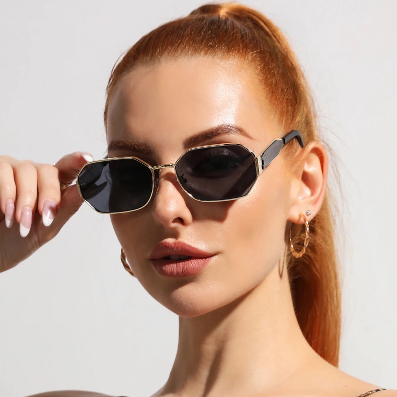 New Fashion Vintage Sunglasses - Vintage Fashion Female review and price