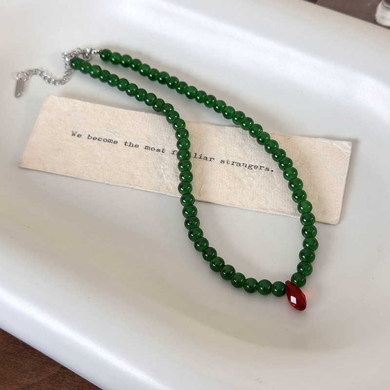 Vintage Green Beaded Necklace  - Vintage Fashion Faire review and price