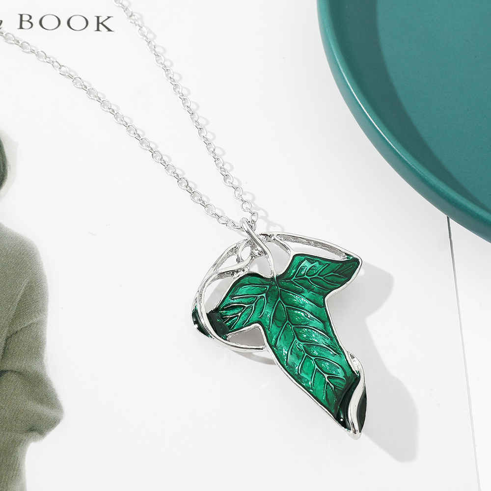 Vintage Green Leaf Pendant Nec - Vintage Fashion Model review and price