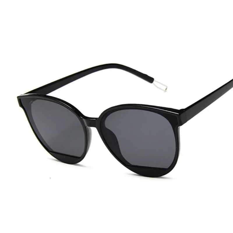 New Arrival Fashion Sunglasses - Vintage Fashion Female review and price