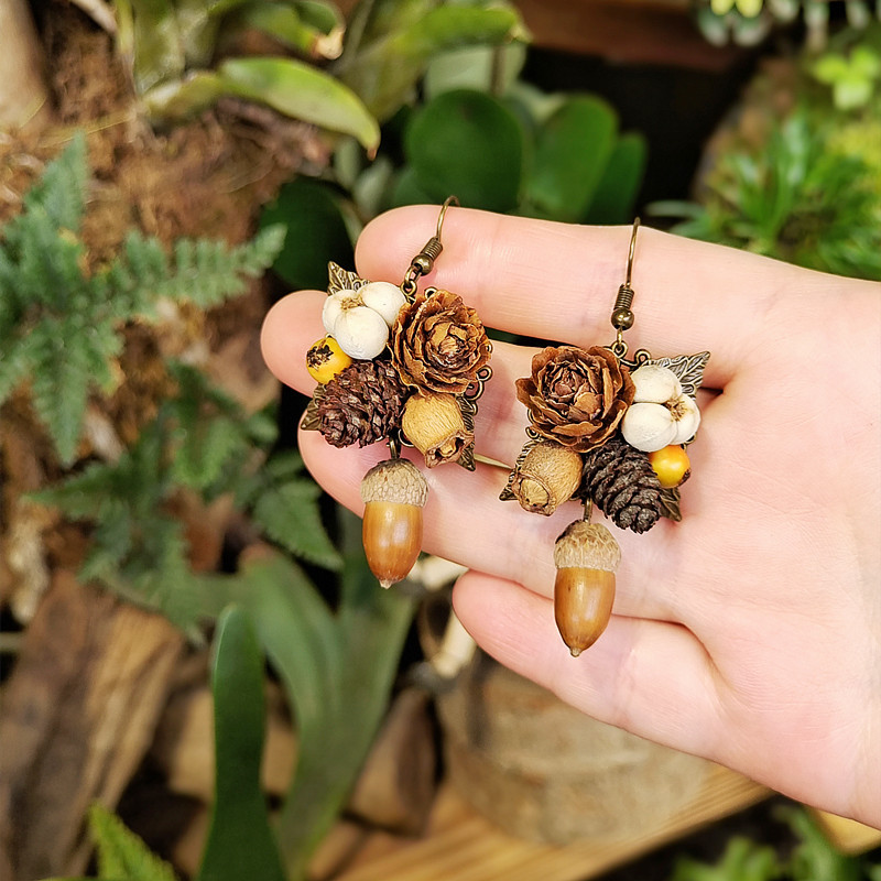 Vintage Wooden Plant Earring U - Vintage Fashion Wholesale review and price